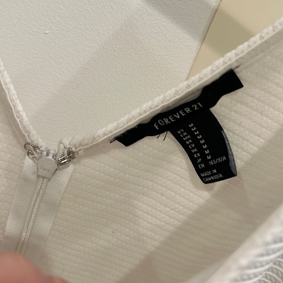 white dress - Picture 2 of 3